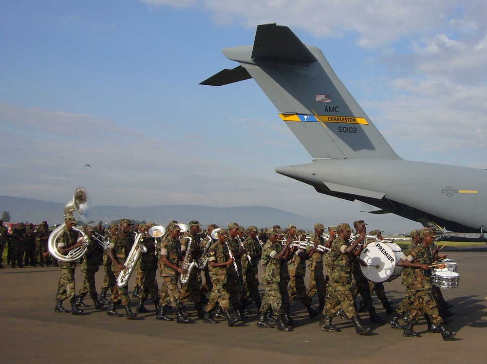 Rwandan Military Band Welcomes Soldiers Home from Darfur Deployment