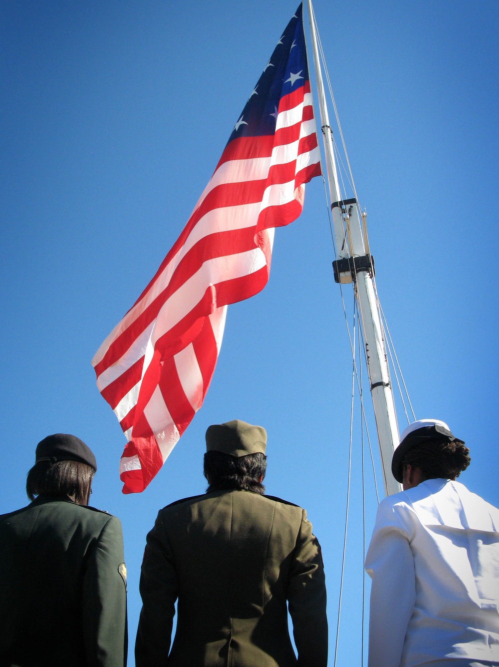 Immigrant Servicemembers Honored at Naturalization Ceremony