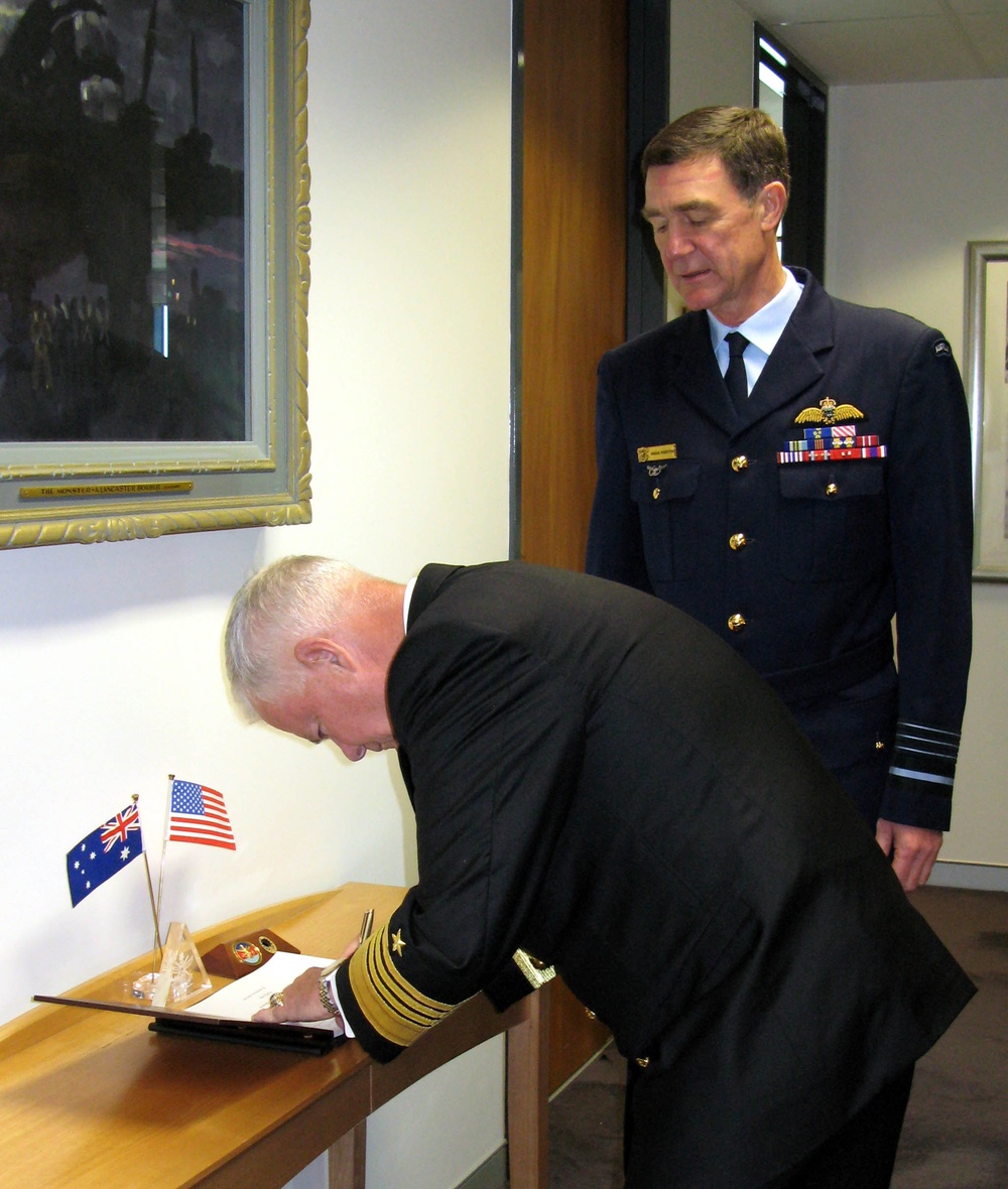 U.S. and Australian Defense Chiefs Meet in Canberra