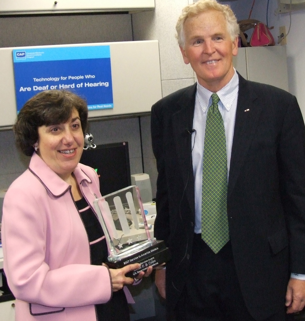 Defense Department Official Honored for Assisting Disabled Employees and Servicemembers