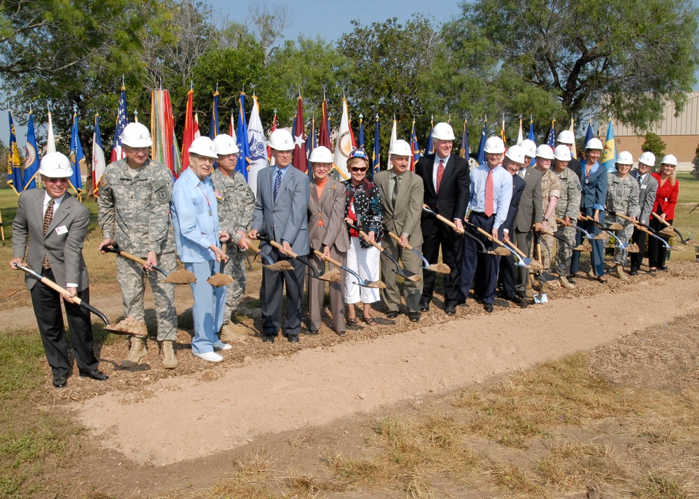 Ground Broken for New Warrior and Family Support Center at Fort Sam Houston