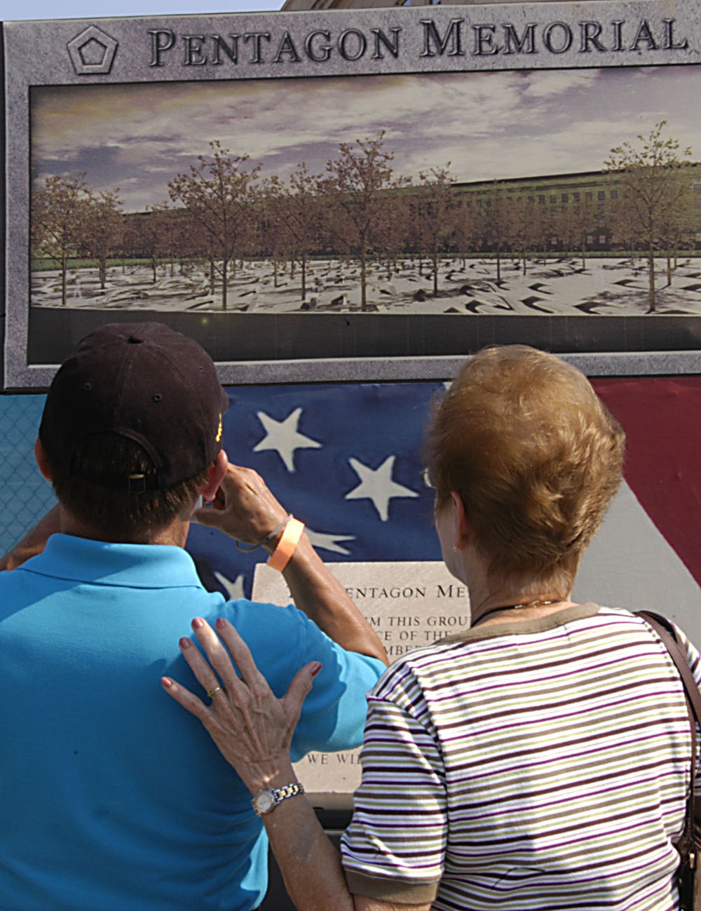Couple Visits Pentagon 9/11 Memorial