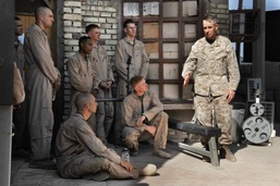 Top U.S. Military Leader Visits Troops in Fallujah
