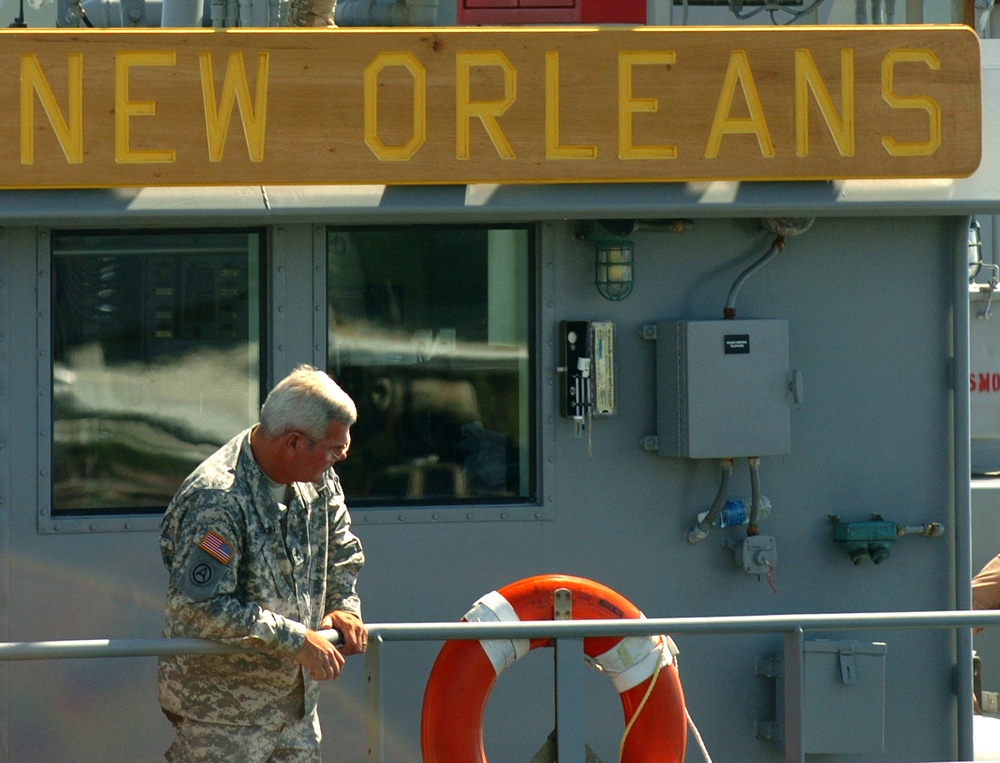 U.S. Army Crew Prepares Ship to Raise Russian Submarine in Providence Harbor