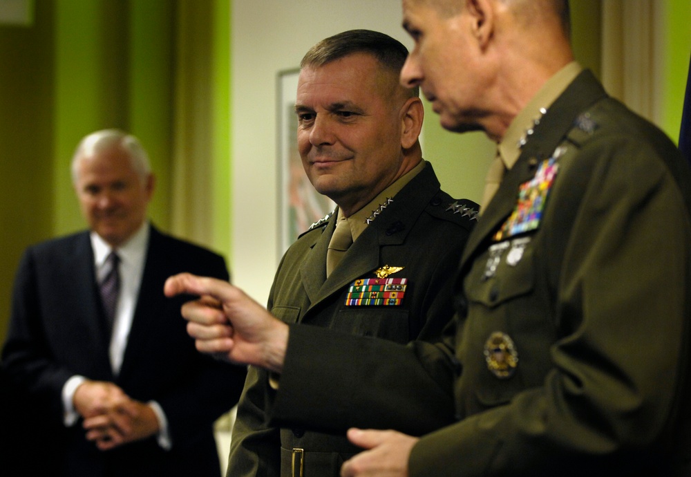 Pace Introduces Cartwright as New Vice Chairman of Joint Chiefs