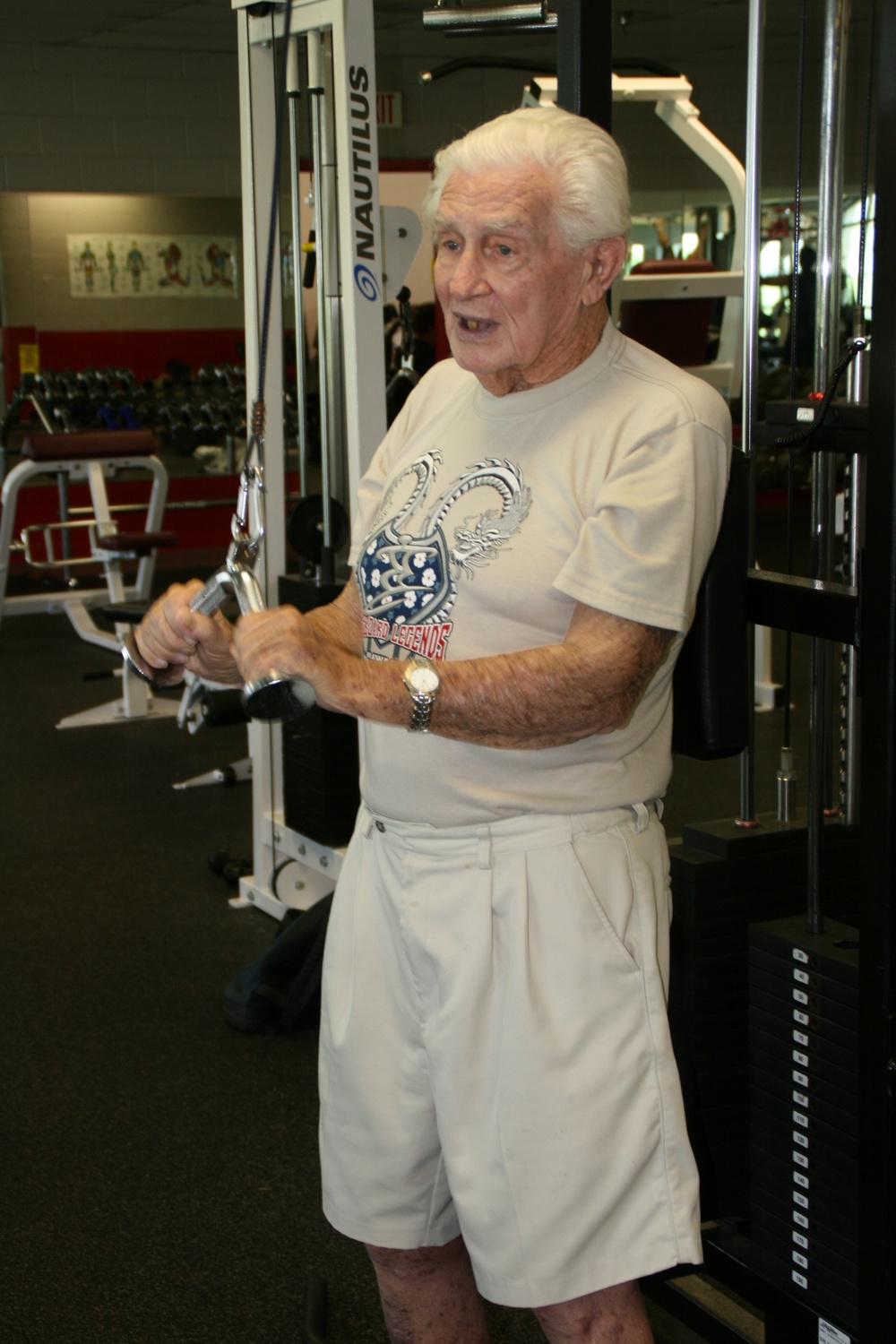 Nonagenarian Veteran Maintains Fitness at Army Base