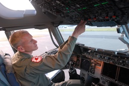 C-17 Globemaster III Arrives at Elmendorf Air Force Base, Enhancing Alaska's Rapid Response Capabilities
