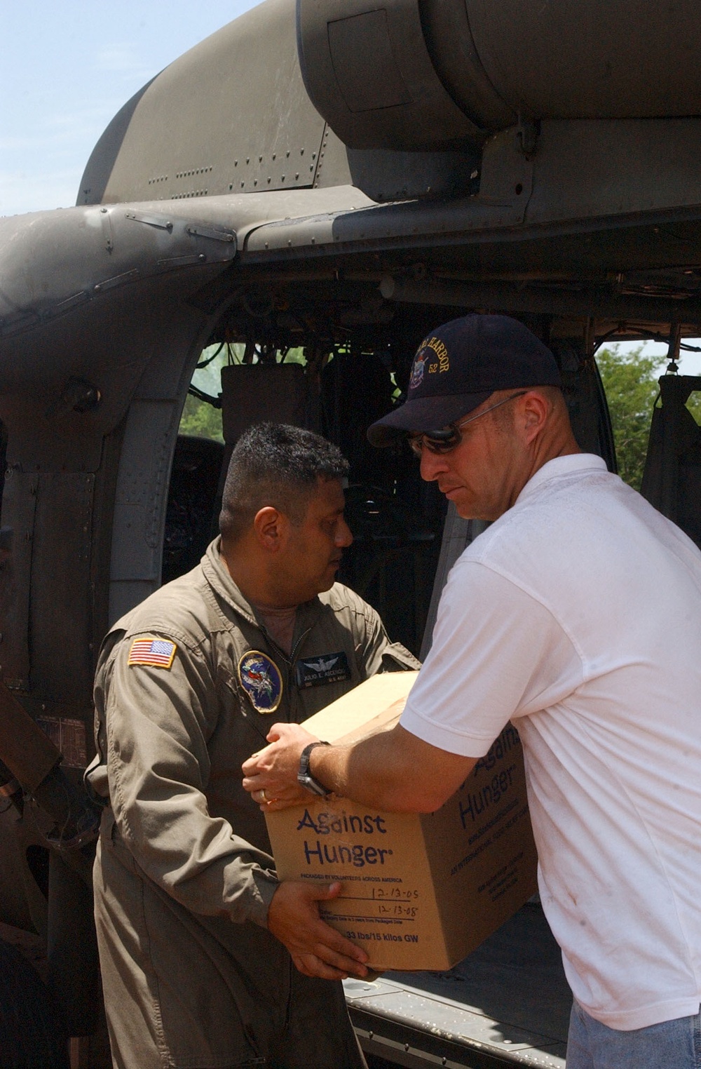 Navy Chaplain Distributes Humanitarian Supplies in Honduras