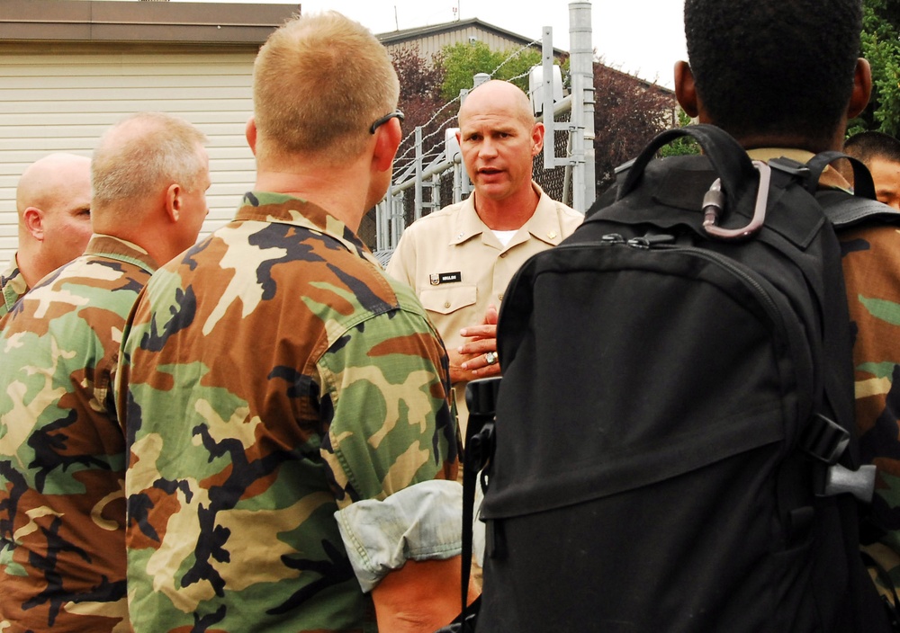 Navy Divers Assist in Minneapolis Bridge Collapse Recovery Efforts