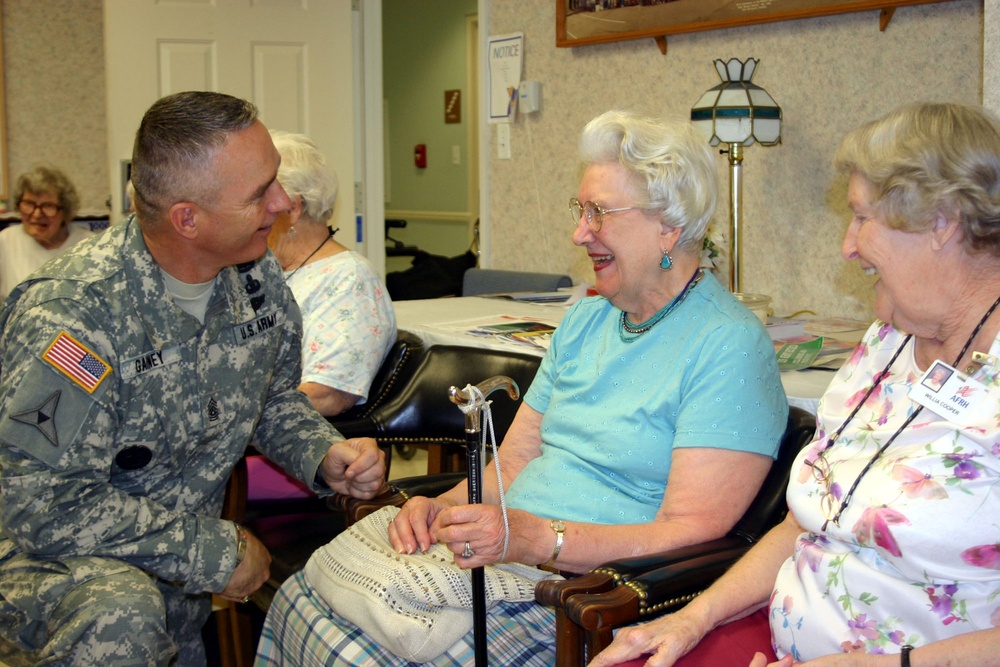 Senior Enlisted Advisor Visits Armed Forces Retirement Home