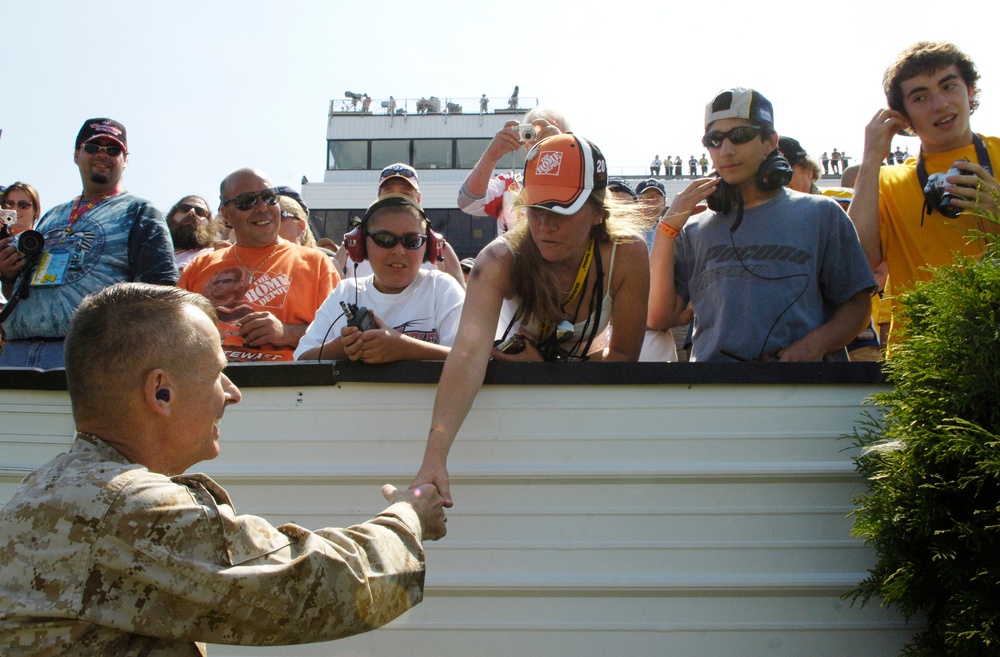 Gen. Pace Mingles with NASCAR Fans at Pennsylvania 500