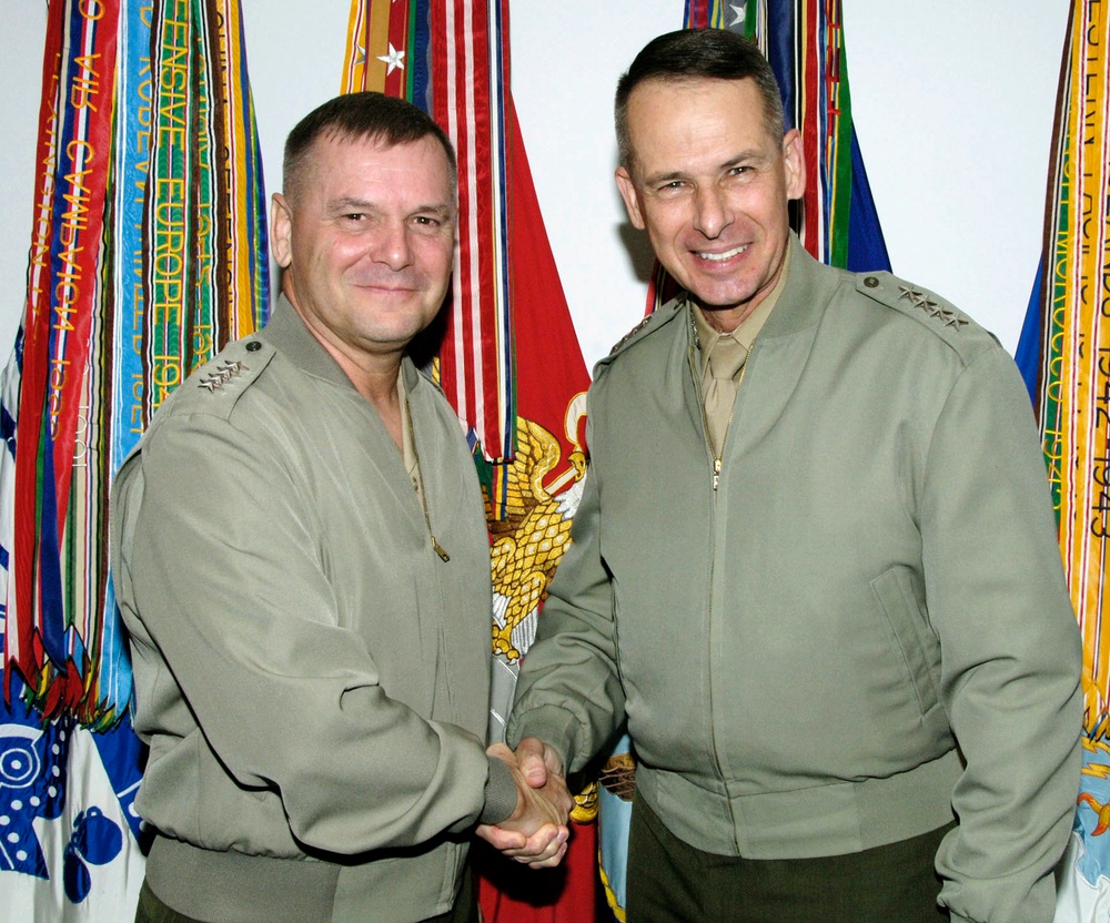 Newly Appointed Vice Chairman of Joint Chiefs Meets with Chairman