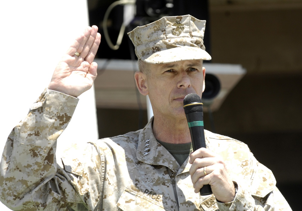 Gen. Pace Administers Oath to New Recruits at NASCAR Race