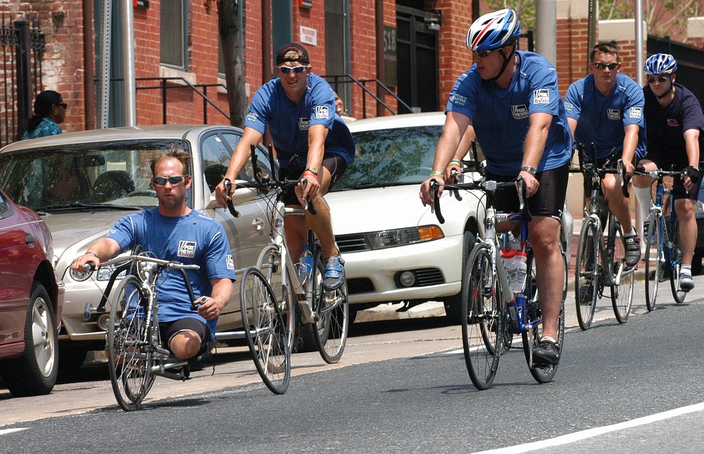 Wounded Warriors Ride to Recovery in Soldier Ride 2005