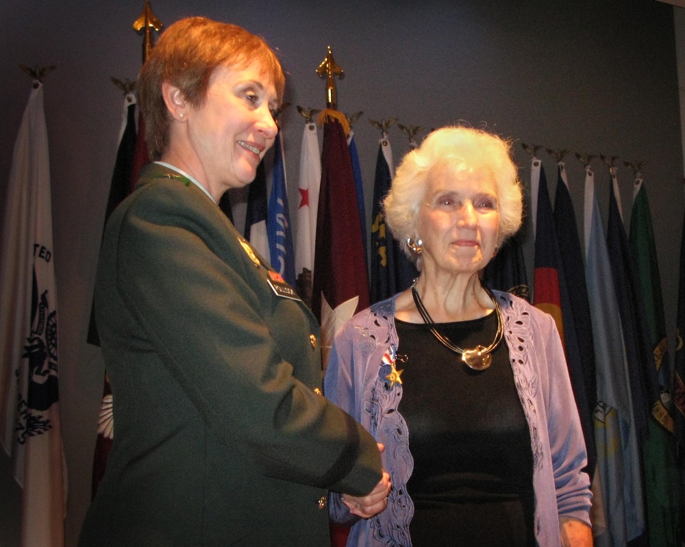 Army Honors World War I Nurse with Silver Star