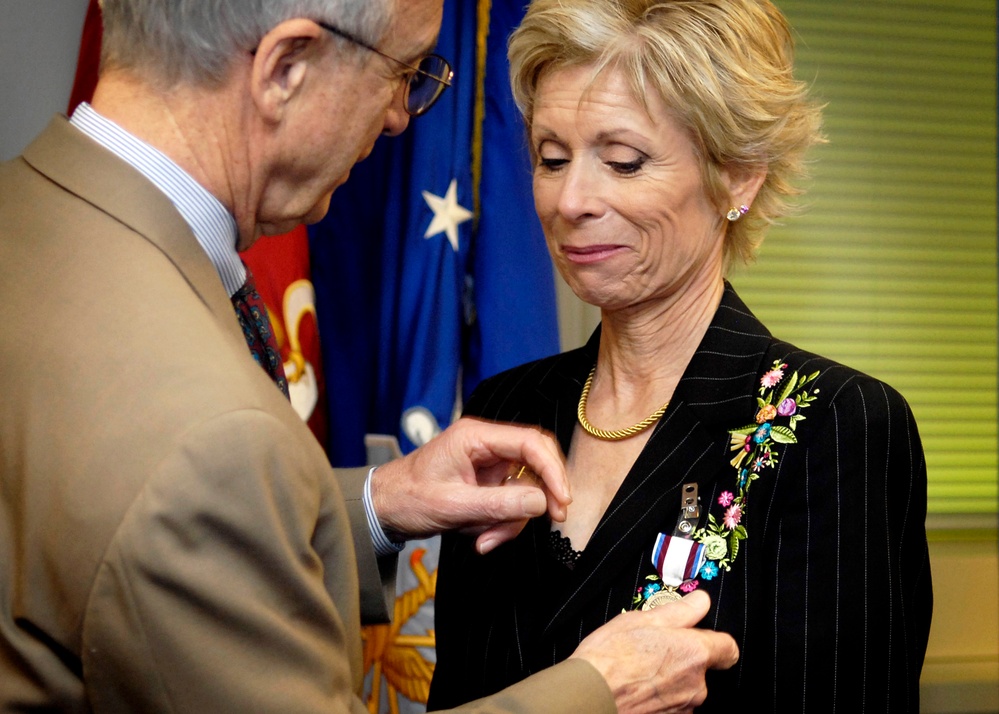 Schlessinger Honored for Troop Support Efforts