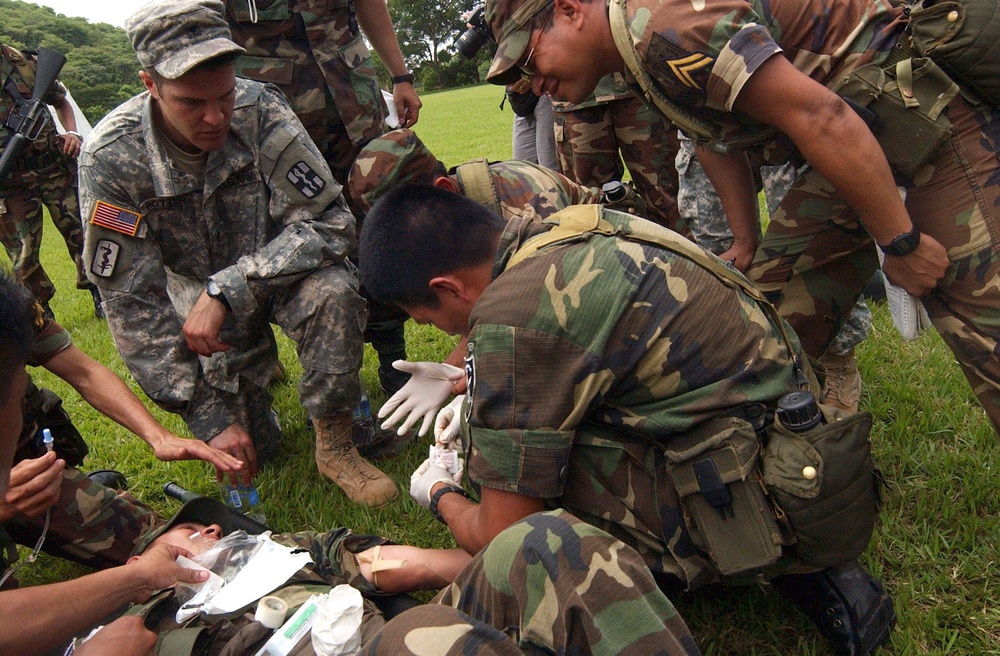 U.S. Soldier Trains Salvadoran Troops in Medical Care