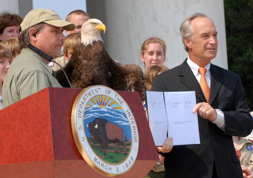 Bald Eagle Removed from Endangered Species List