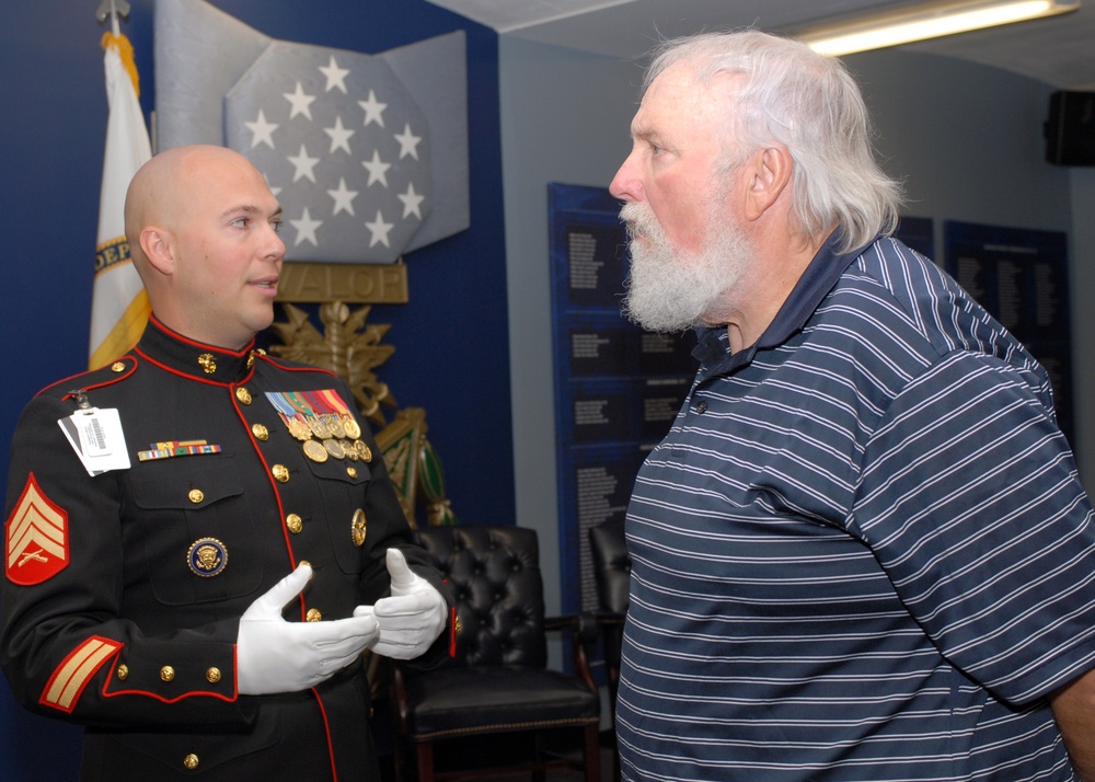 Country Music Legend Charlie Daniels Tours Pentagon's 'Hall of Heroes'