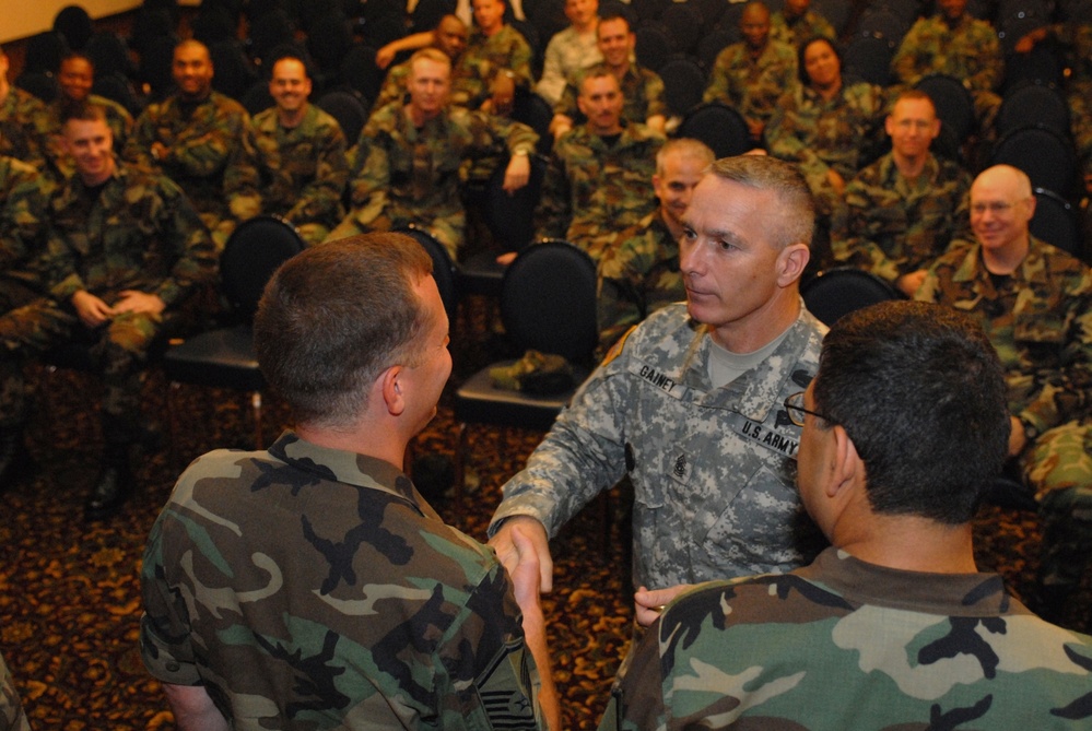 Senior Enlisted Advisor Visits Airmen in South Korea