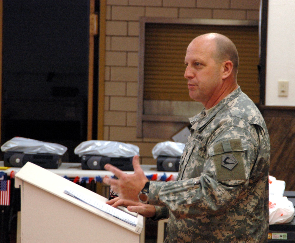 Massachusetts National Guard Receives Computers for Families of Deployed Soldiers