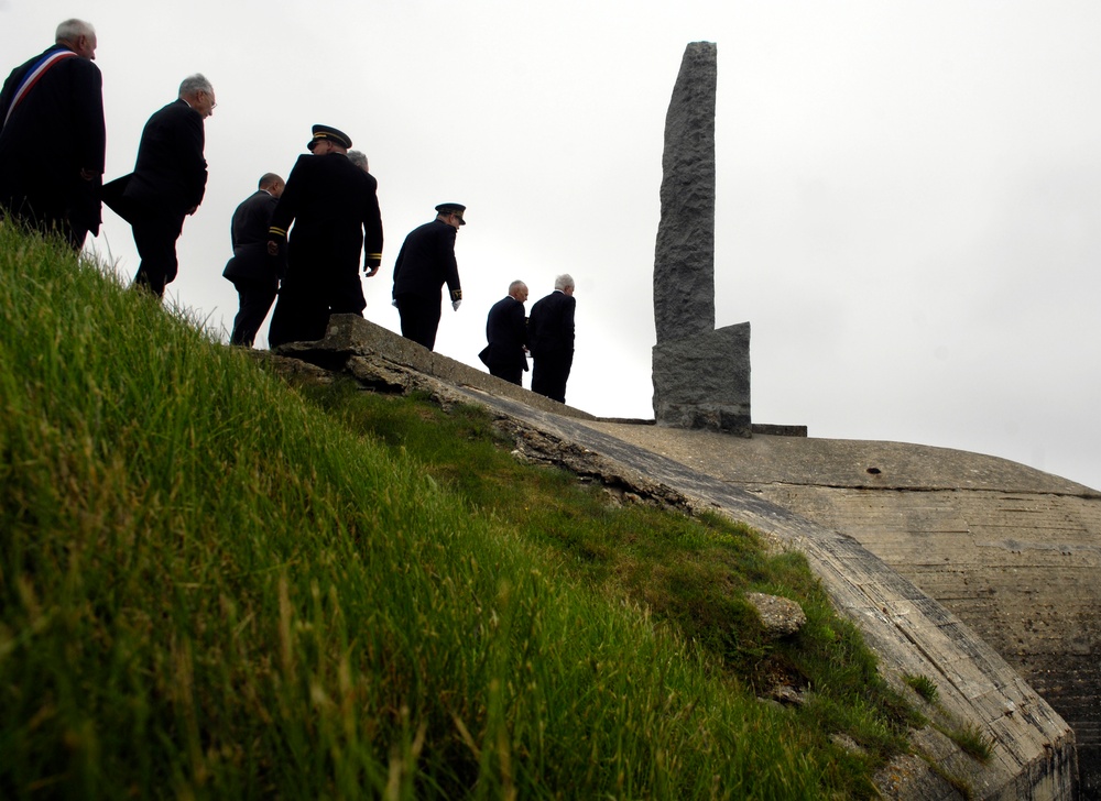 Defense Secretary Honors D-Day Sacrifice at Point-du-Hoc