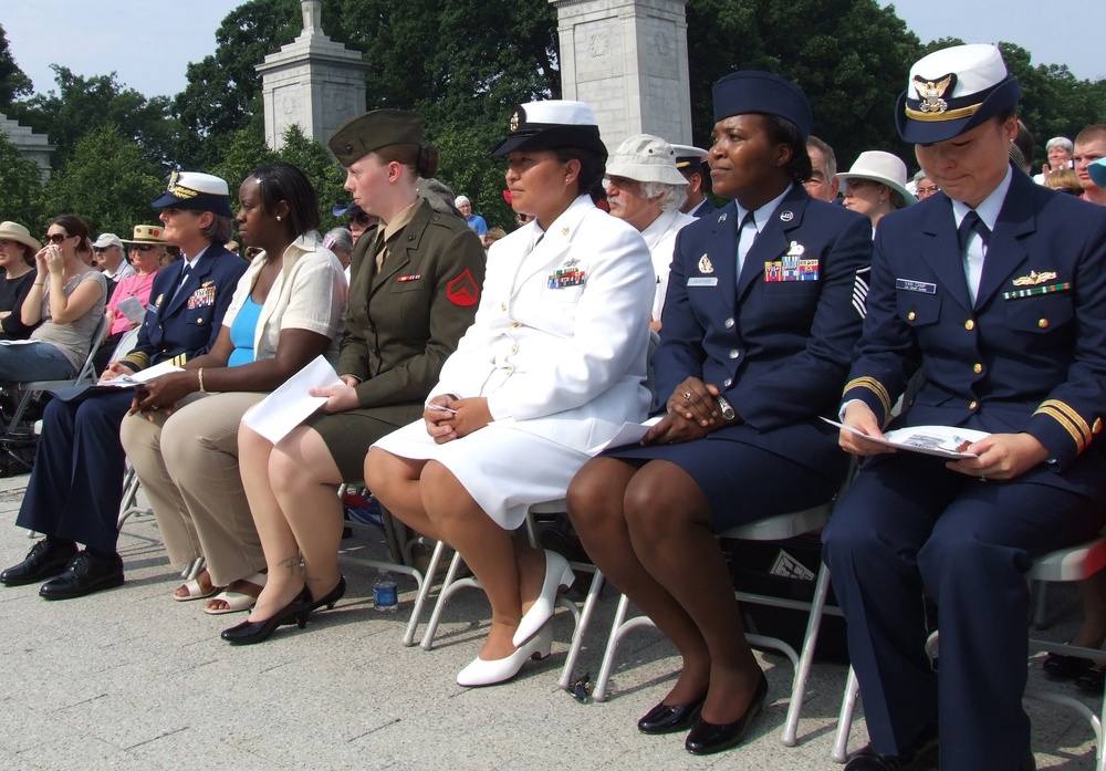 Women in Military Service Honored at Arlington National Cemetery