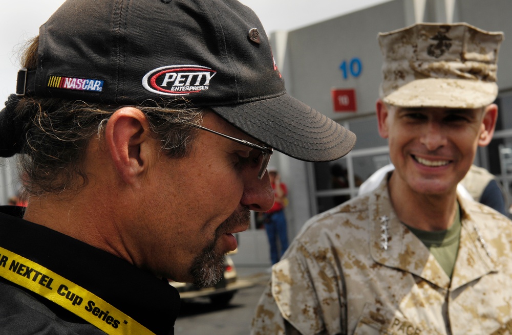 Petty and Pace Share Moment at Coca-Cola 600