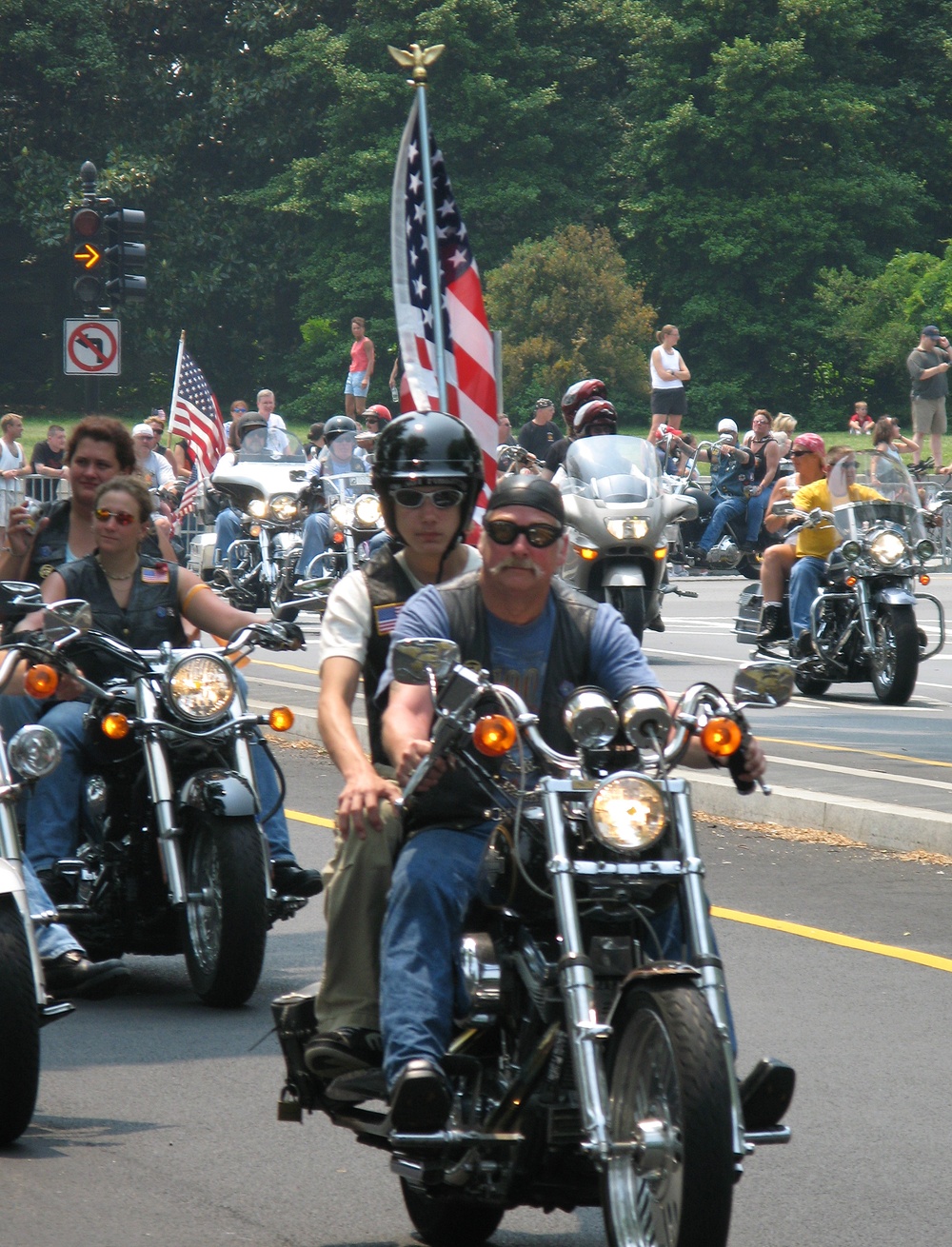 Thousands of Bikers Ride Through D.C. for Rolling Thunder Tribute
