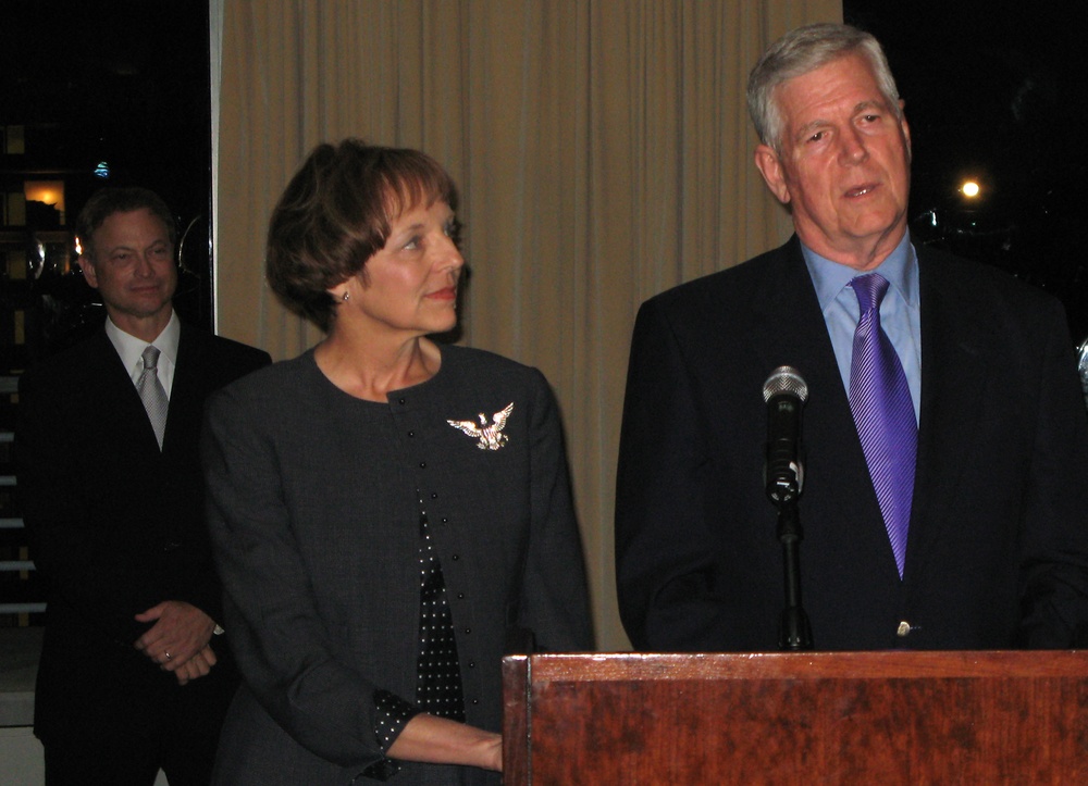 Retired Gen. Myers Honors Actor Gary Sinise for Dedication to Troops
