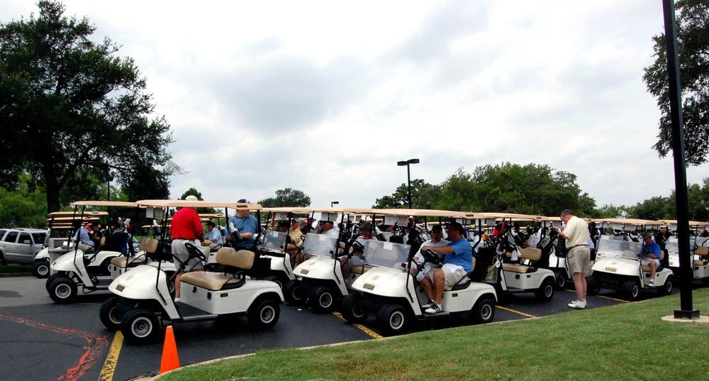 Golfers Tee Off to Support Troops at Charity Event