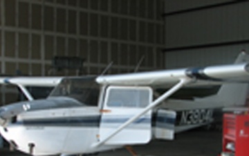 Volunteers Restore Veteran's Cessna Skyhawk as Tribute