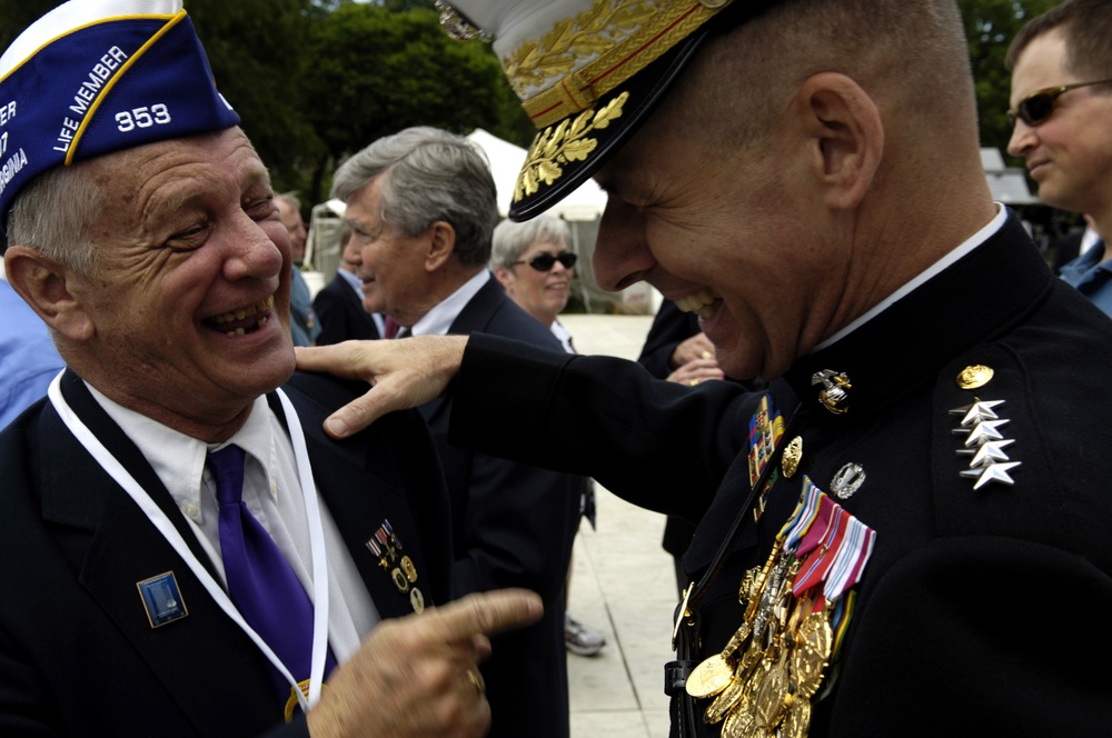 Pace Shares Laugh with Korean War Vet at Remembrance Ceremony