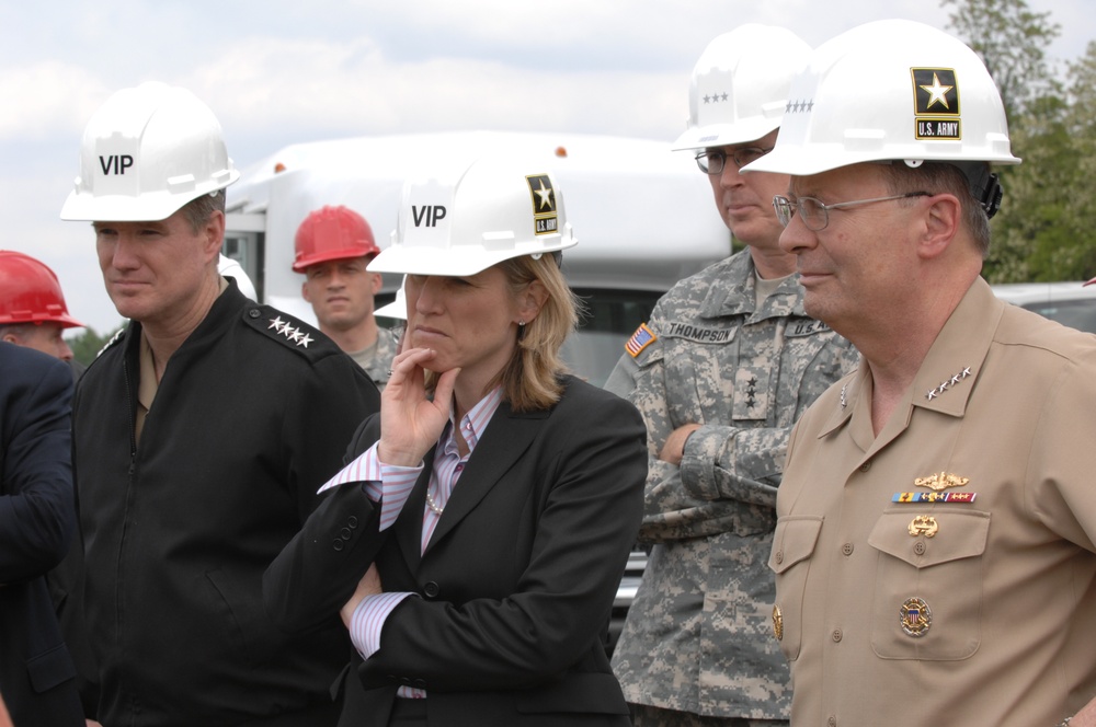 Top Military Leaders Observe MRAP Explosive Testing at Aberdeen Proving Ground