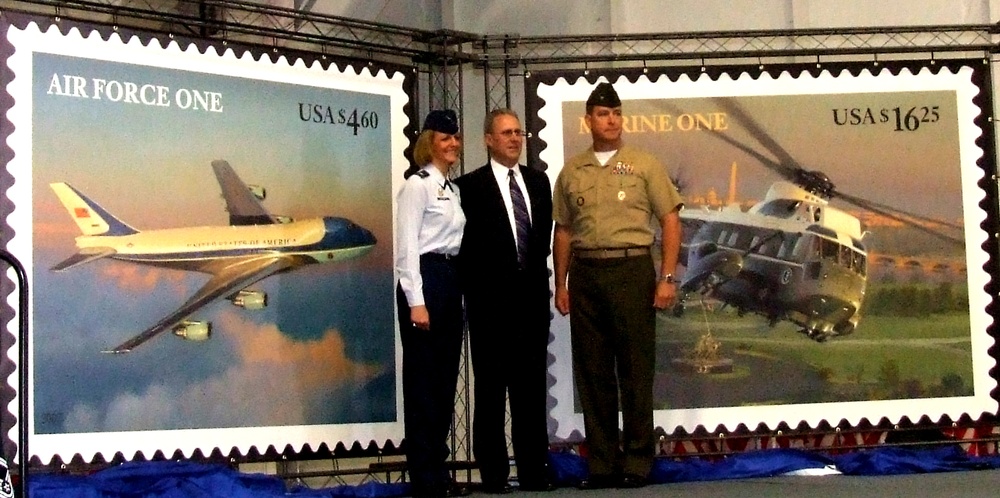 Military Leaders Unveil New Air Force One, Marine One Stamps at Joint Services Open House