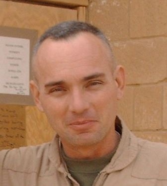 Marine 1st Sgt. Honored for Boosting Morale of Troops in Iraq
