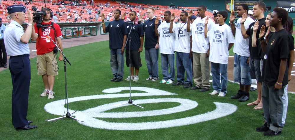 Recruits Take Oaths of Enlistment at Military Appreciation Night