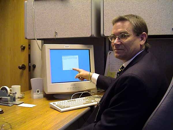 Government Computer Users Warned of Monitoring