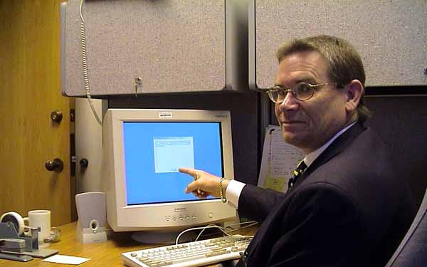 Government Computer Users Warned of Monitoring