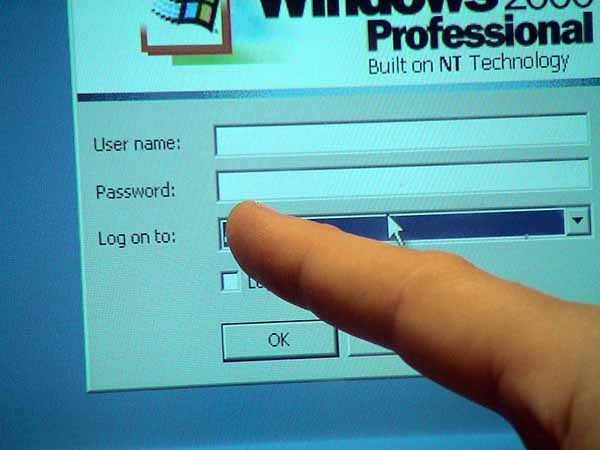 Cybersecurity Experts Advise Using Unique Passwords for Every Account