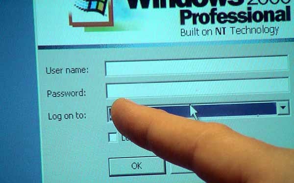 Cybersecurity Experts Advise Using Unique Passwords for Every Account