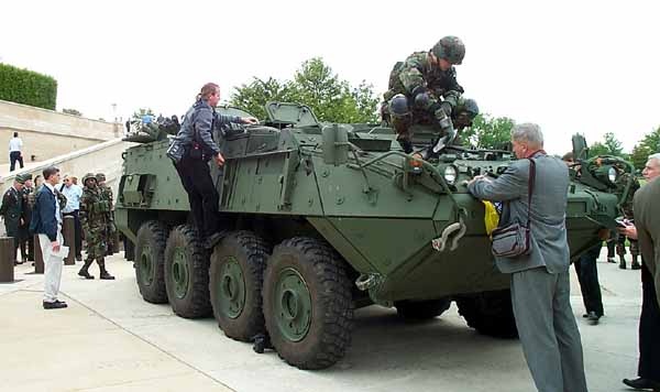 Army Unveils New Light Armored Vehicle at Pentagon