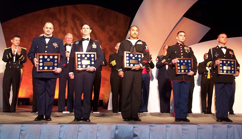 USO Honors Five Service Members of the Year at 60th Anniversary Gala