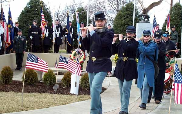 Civil War-Era Fife and Drum Corps Honors Fallen Soldiers at Dhahran Memorial