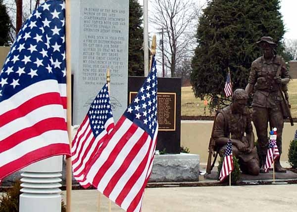 Solemn Ceremony Marks 10th Anniversary of Deadly Scud Attack on U.S. Soldiers