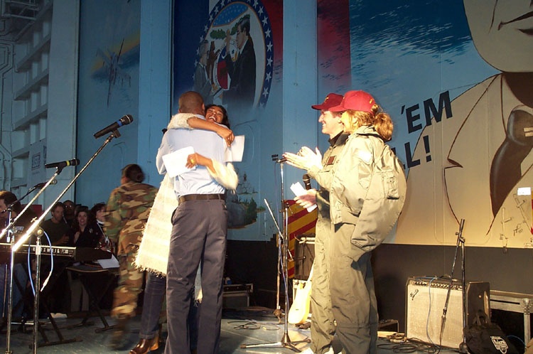 Cohen Bids Farewell to Troops on Final USO Tour