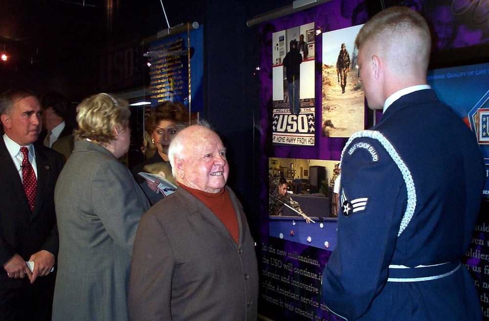 Veteran Actor Mickey Rooney Tours USO Exhibit at the Pentagon