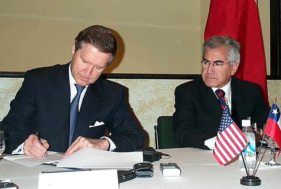 U.S. and Chile Sign Defense Pact at Americas Summit
