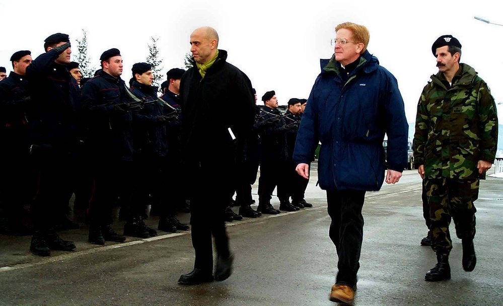 U.S. and Italian Defense Leaders Visit Bosnian Troops, Discuss Depleted Uranium Concerns