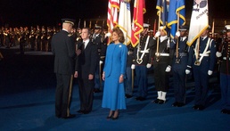 Shelton Honors Cohen and Wife at Farewell Review